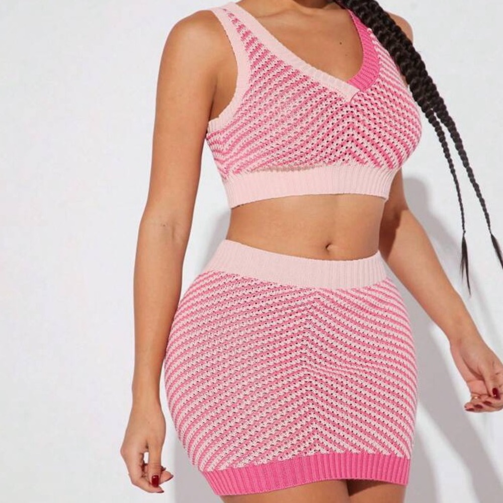 SHEIN | Pink Mini Knit Skirt Set